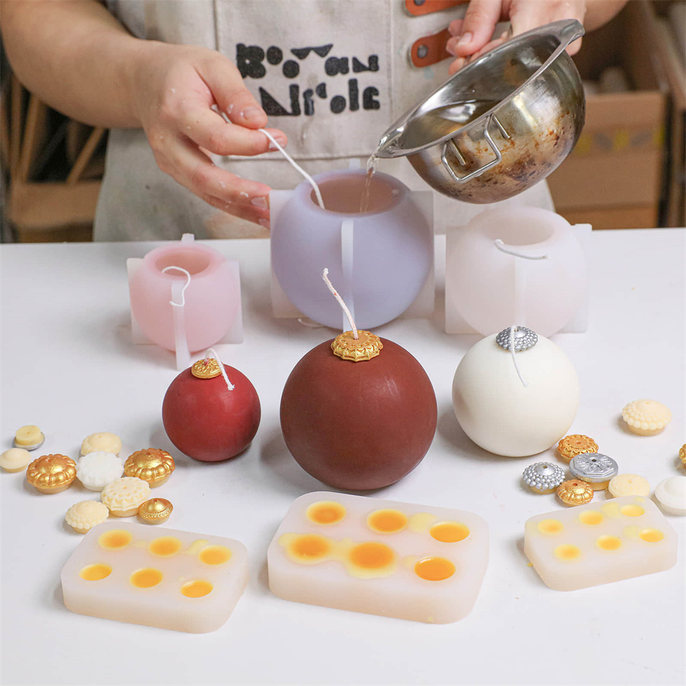 ニコールクリスマスボールキャンドルシリコーン型 DIY 香り - Candle Making Ideas のレビューと価格